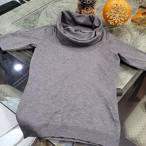 MEXX Short Sleeve Turtleneck pull over solid gray knit Sweater like new xs size